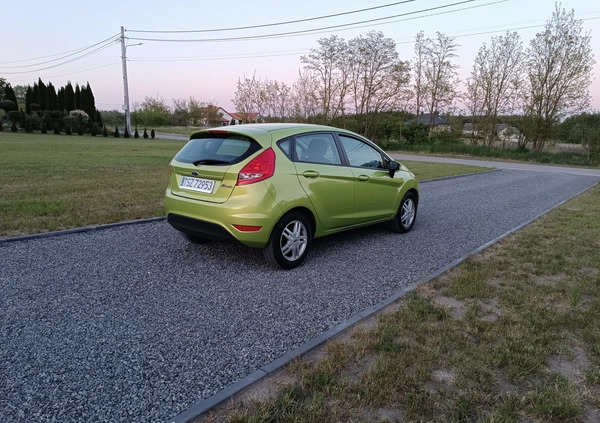 Ford Fiesta cena 22950 przebieg: 169500, rok produkcji 2012 z Staszów małe 497
